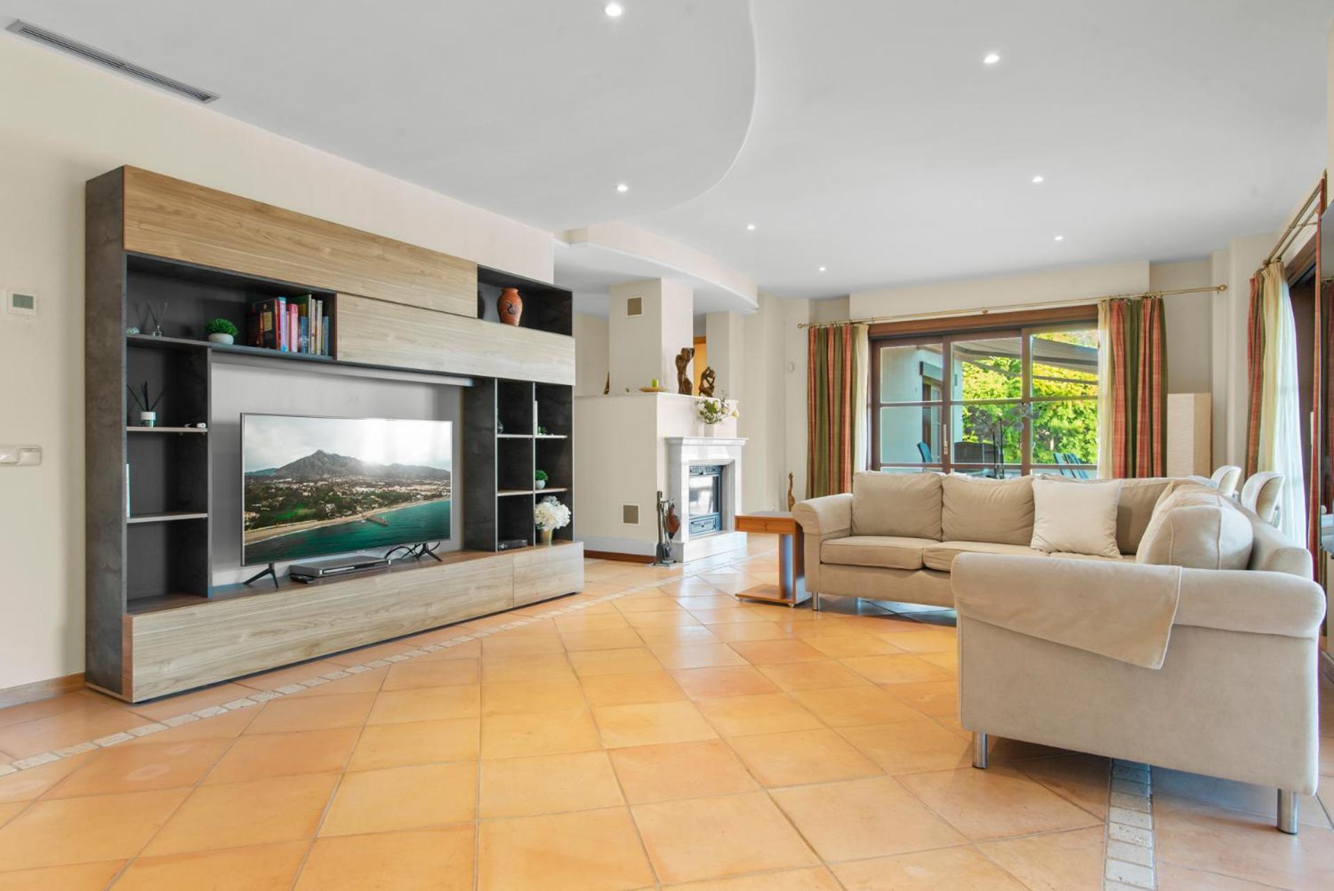 Luxury Villa Robledal By Mabiente - Views Of The Sea And The Golf Course มาร์เบยา ภายนอก รูปภาพ
